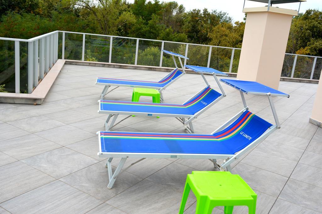 Hotel Victoriya'S House Chisaria Zewnętrze zdjęcie