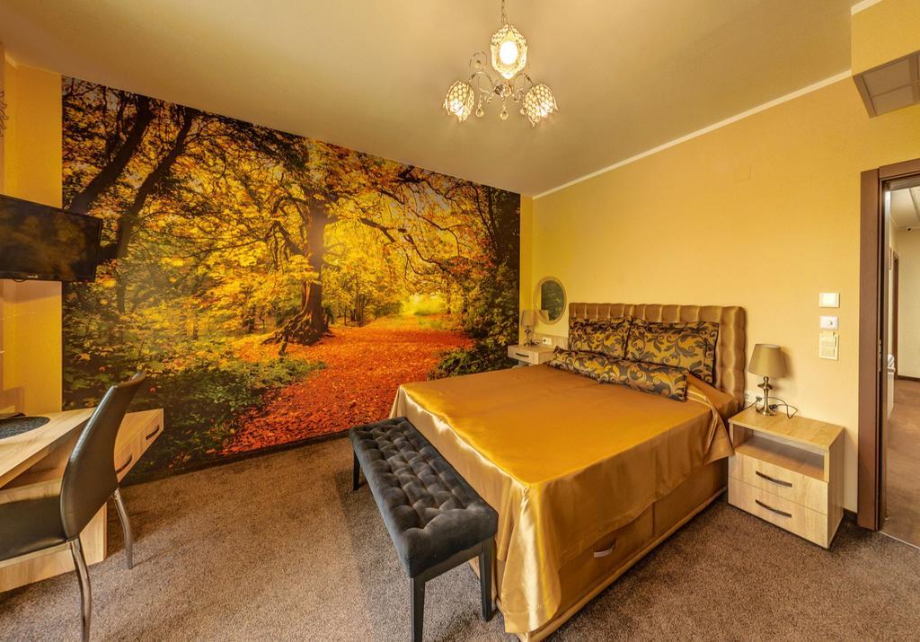 Hotel Victoriya'S House Chisaria Zewnętrze zdjęcie